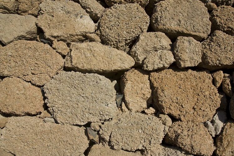 pumice lapillistone stone wall