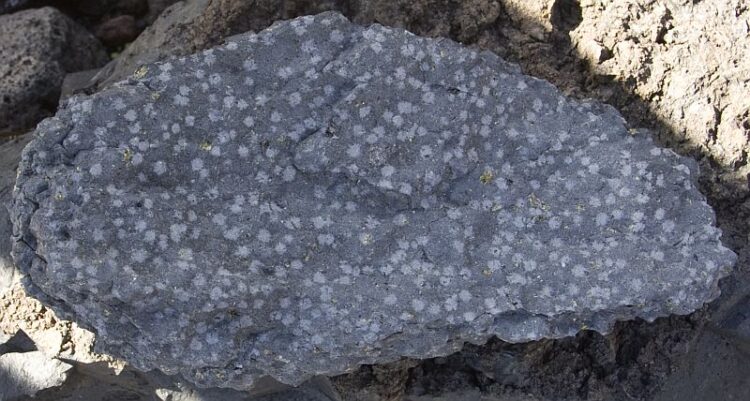 Basanite