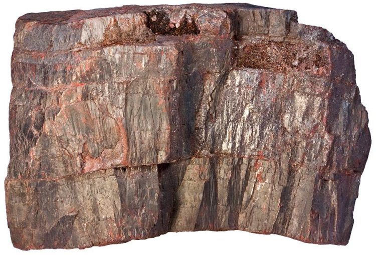 Hematitic iron ore