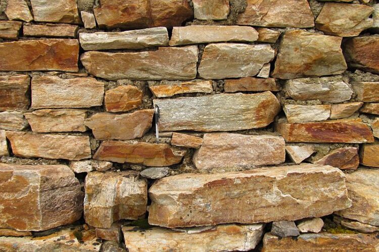 Quartzite as building stone