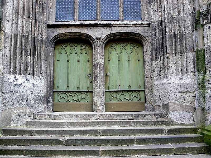Suevite and church doors